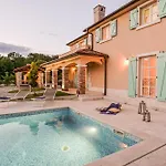 Casa Blu With Pool *