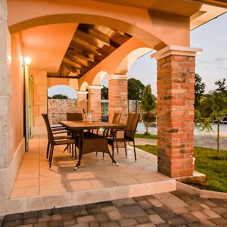 Casa Blu With Pool Villa Kras