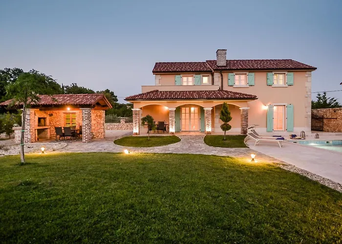 Villa Casa Blu With Pool *