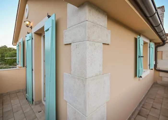 Casa Blu With Pool Villa